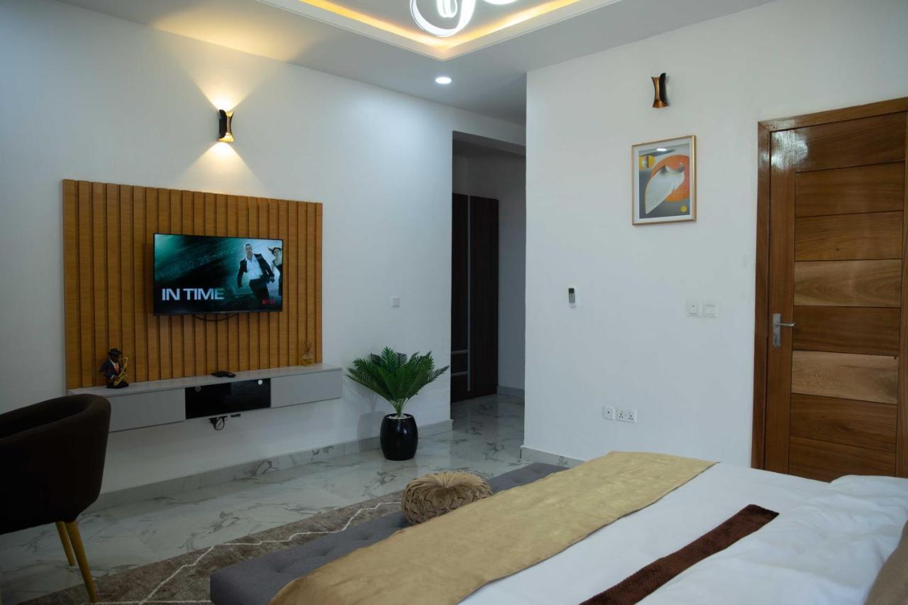 Kay'S Comfort Place Lekki Exterior photo
