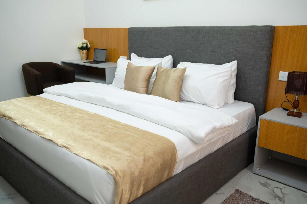 Kay'S Comfort Place Lekki Exterior photo