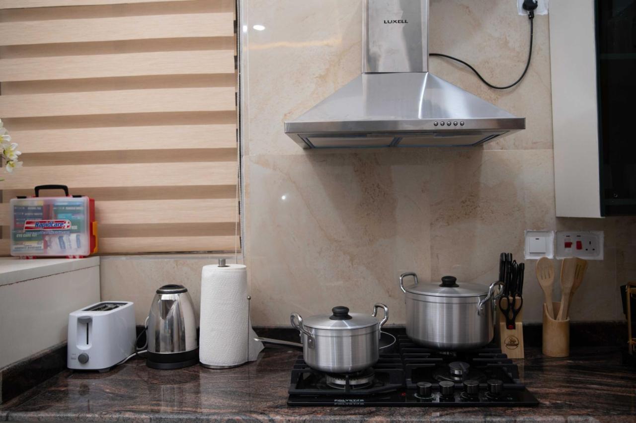 Kay'S Comfort Place Lekki Exterior photo